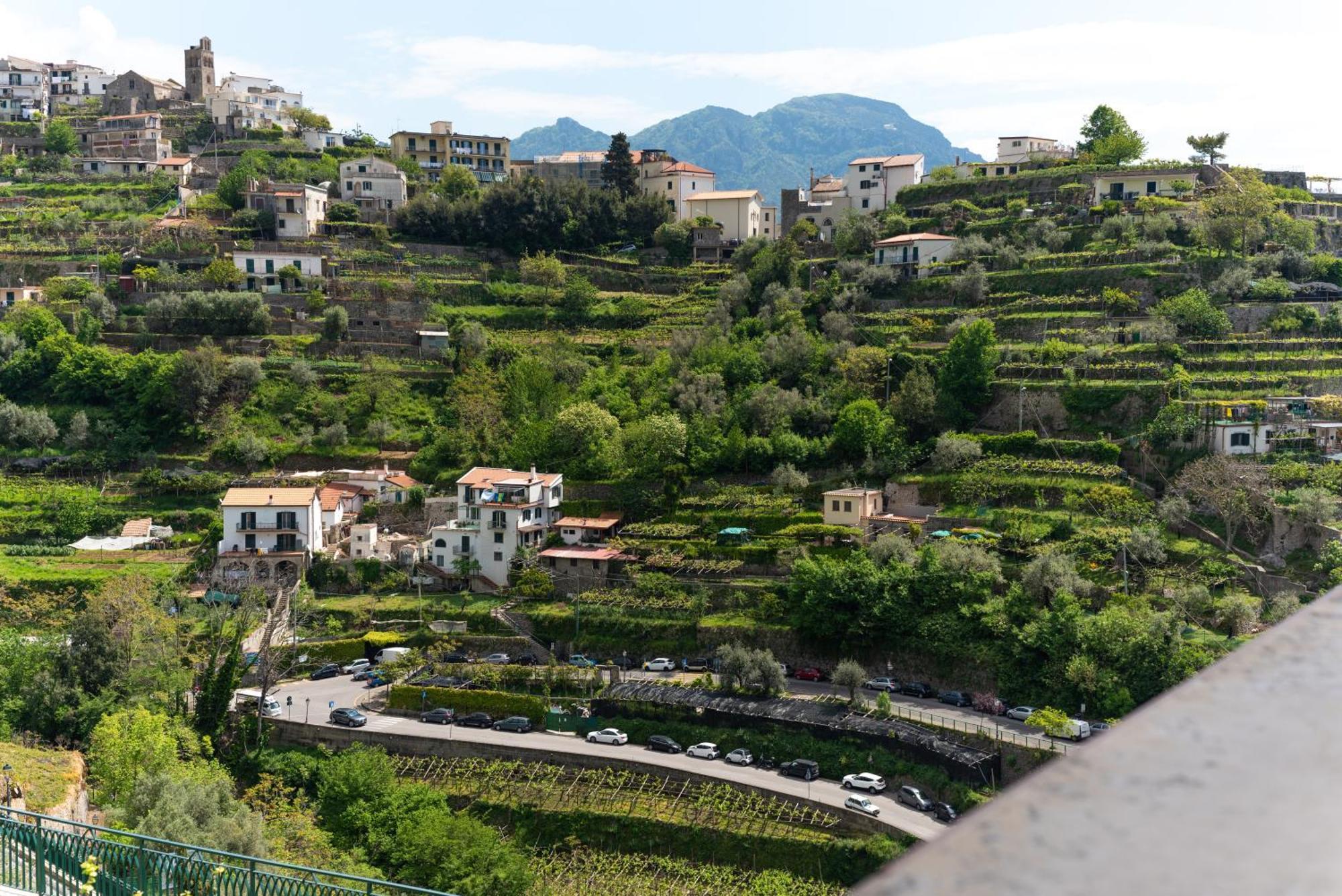 Suites In The Amalfi Coast - Guesthouse With Terrace Near Amalfi - Breathtaking View Of Ravello Scala Dış mekan fotoğraf